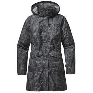 NWOT patagonia torrent city shell